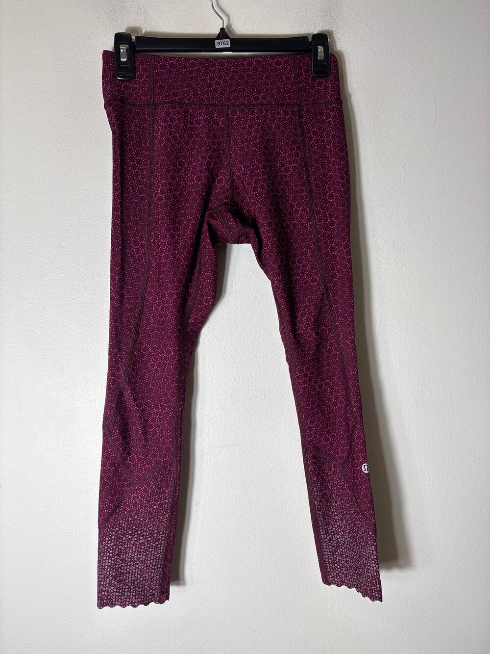 Lululemon Purple and Pink Circle Design Leggings Sz 6